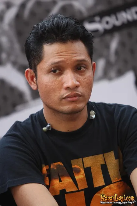 Foto Andra and The BackBone