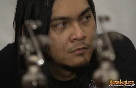 Foto Andra and The BackBone