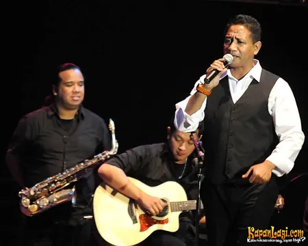 Foto Andre Hehanussa