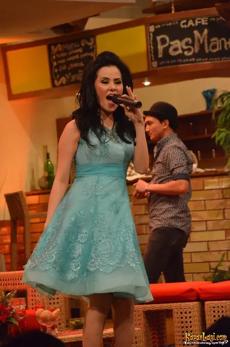 Foto Angel Lelga