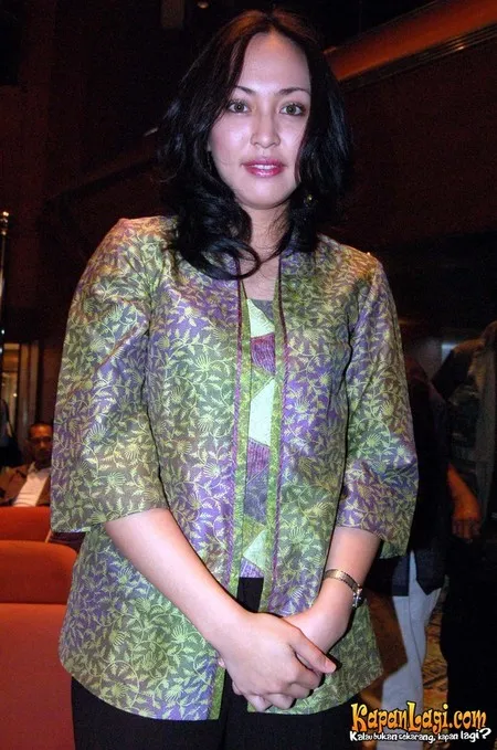 Foto Angelina Sondakh