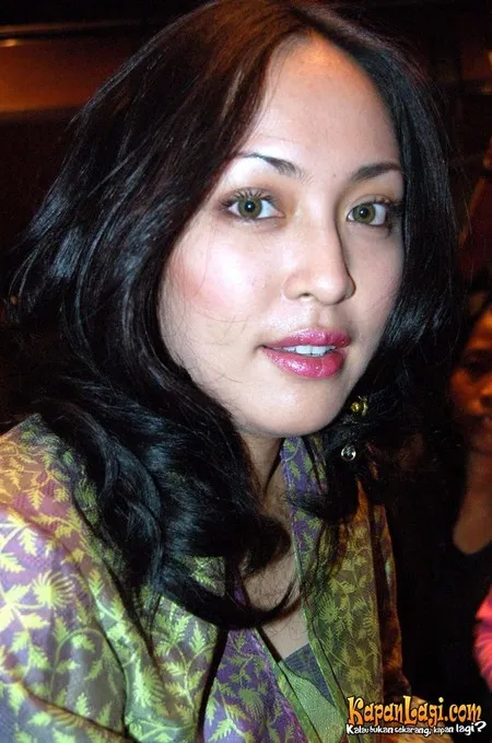 Foto Angelina Sondakh