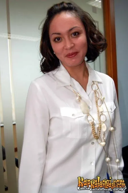 Foto Angelina Sondakh