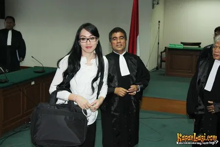 Foto Angelina Sondakh