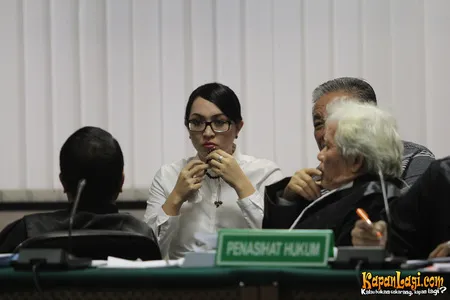 Foto Angelina Sondakh