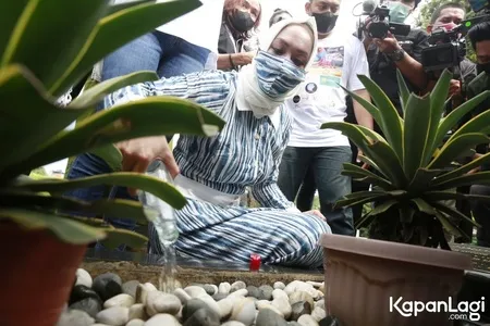 Foto Angelina Sondakh