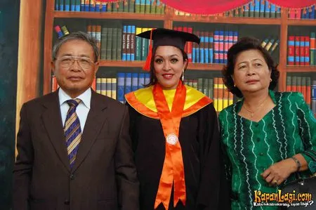 Foto Angelina Sondakh