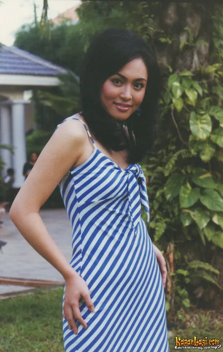 Foto Angelina Sondakh