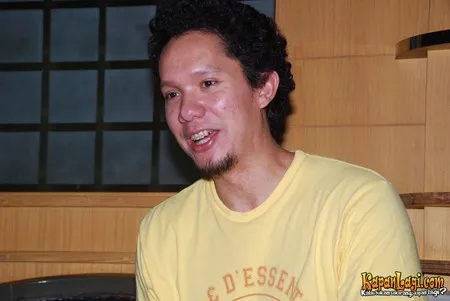 Foto Angga Maliq And D Essentials