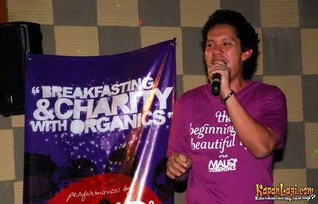 Foto Angga Maliq And D Essentials