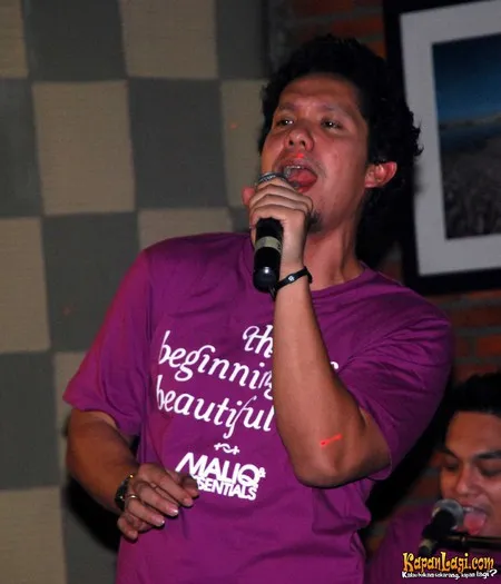 Foto Angga Maliq And D Essentials