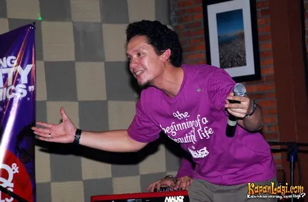 Foto Angga Maliq And D Essentials