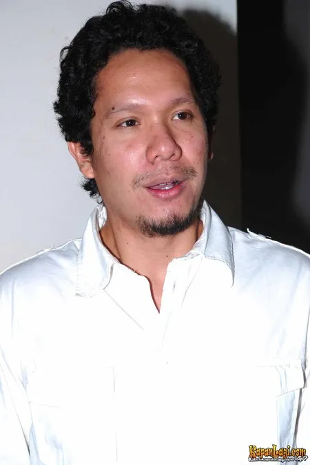 Foto Angga Maliq And D Essentials