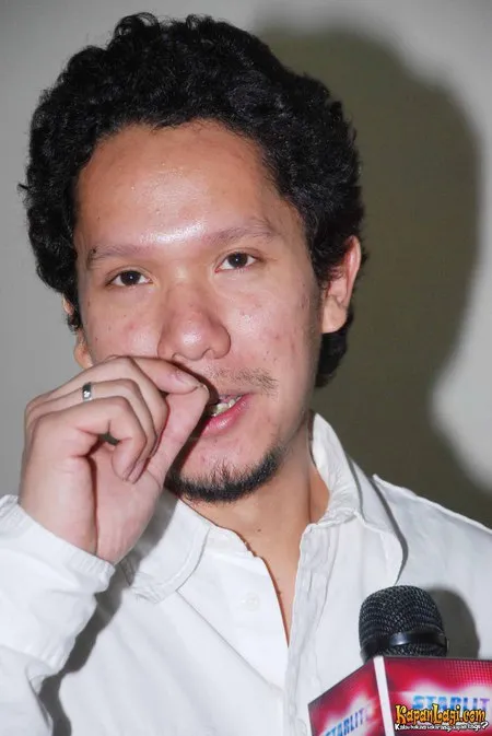 Foto Angga Maliq And D Essentials