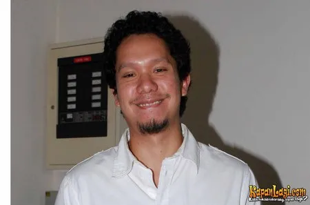 Foto Angga Maliq And D Essentials