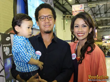 Foto Angga Maliq And D Essentials