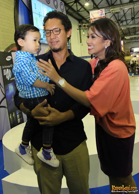 Foto Angga Maliq And D Essentials