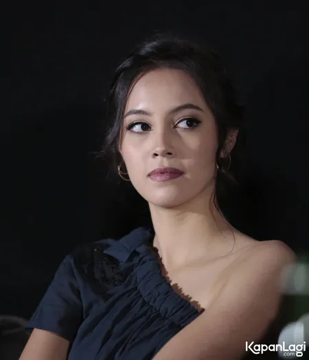 Foto Anggika Bolsterli