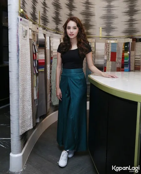 Foto Anggika Bolsterli