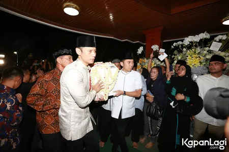 Foto Ani Yudhoyono