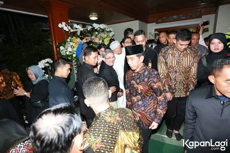 Foto Ani Yudhoyono