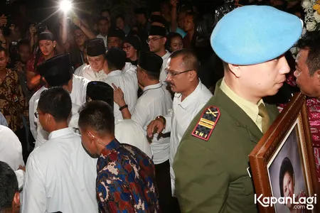 Foto Ani Yudhoyono