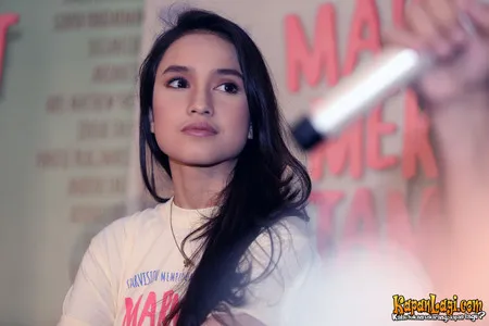 Foto Anjani Dina