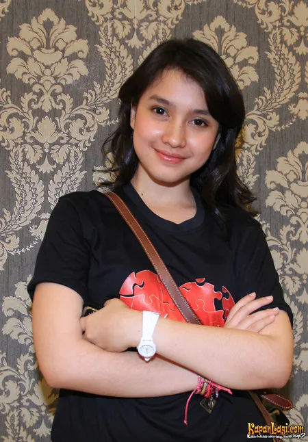 Foto Anjani Dina