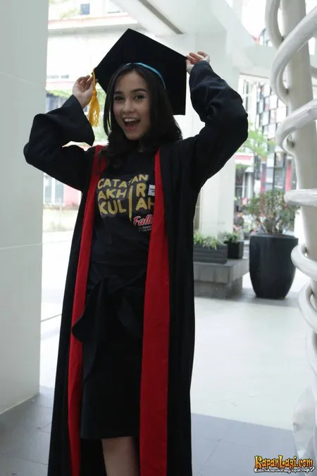 Foto Anjani Dina