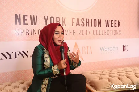 Foto Anniesa Hasibuan