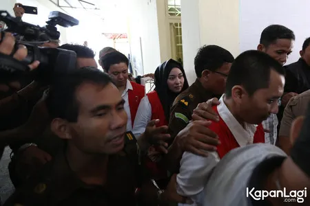 Foto Anniesa Hasibuan