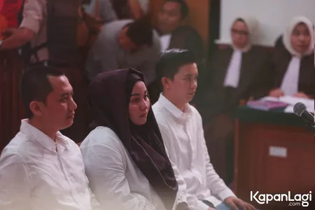 Foto Anniesa Hasibuan