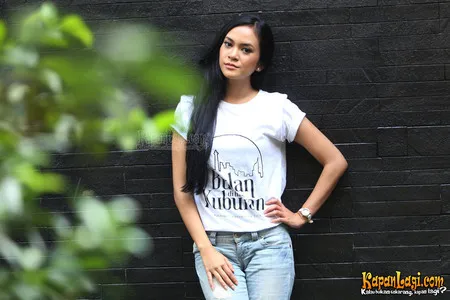 Foto Annisa Pagih 016 Kapanlagi Com