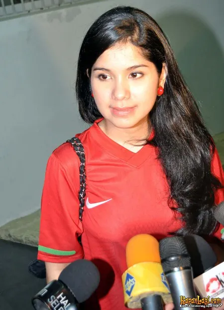 Foto Annisa Pohan