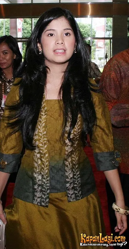 Foto Annisa Pohan