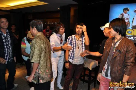 Foto Antique Band
