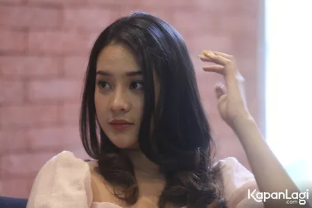 Foto Anya Geraldine