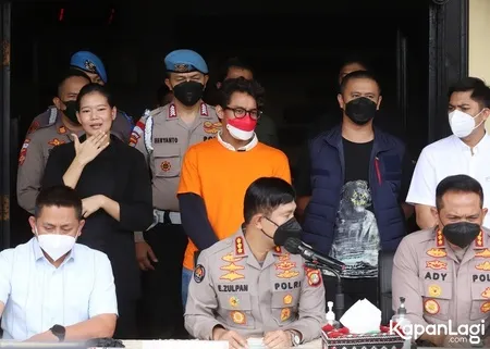 Foto Ardhito Pramono