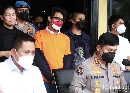 Foto Ardhito Pramono