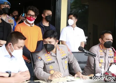 Foto Ardhito Pramono