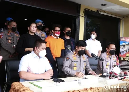 Foto Ardhito Pramono