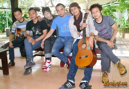 Foto Argha Band