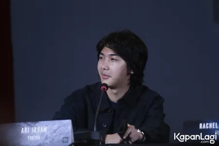 Foto Ari Irham