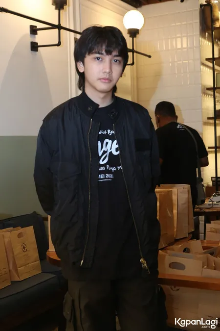 Foto Ari Irham