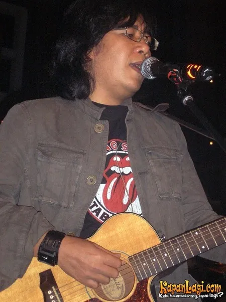 Foto Ari Lasso