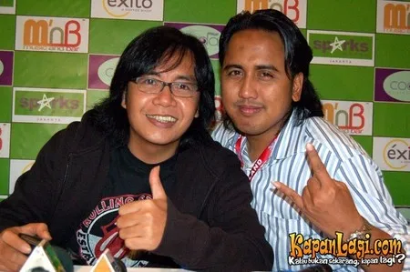 Foto Ari Lasso