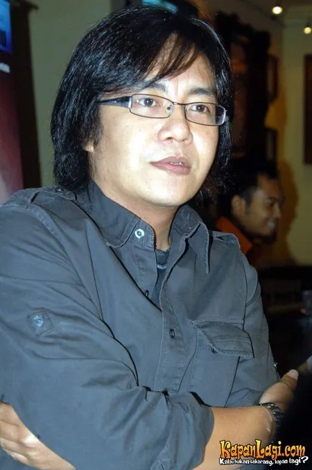 Foto Ari Lasso
