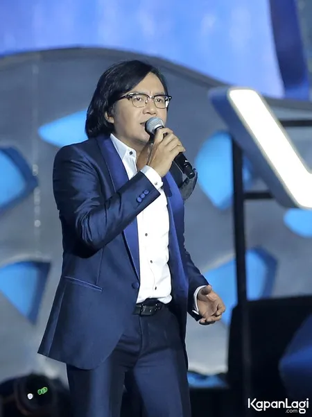 Foto Ari Lasso