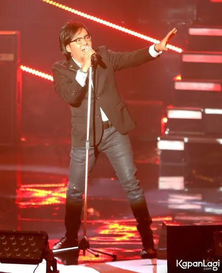 Foto Ari Lasso