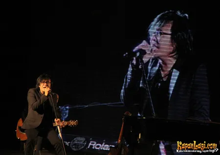 Foto Ari Lasso